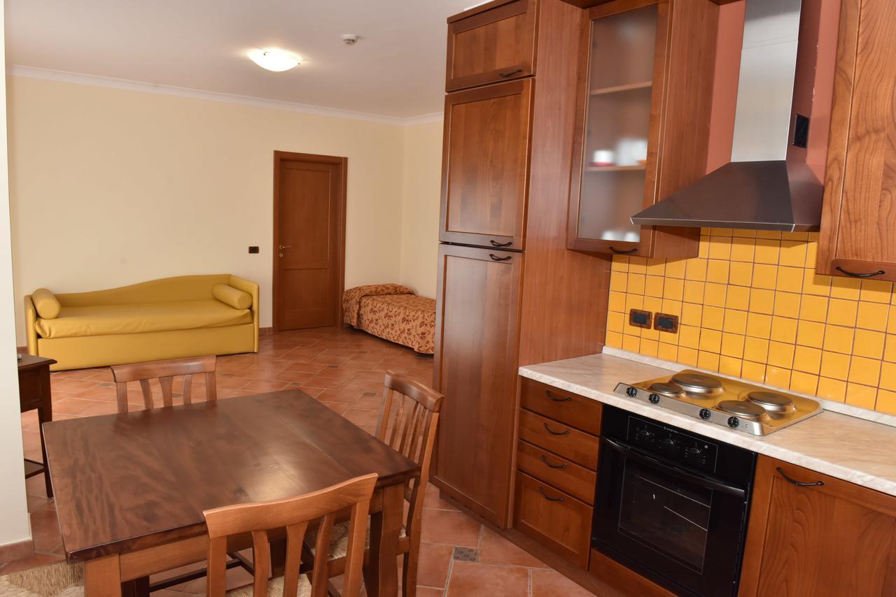 Residence Panoramik Acri Екстер'єр фото